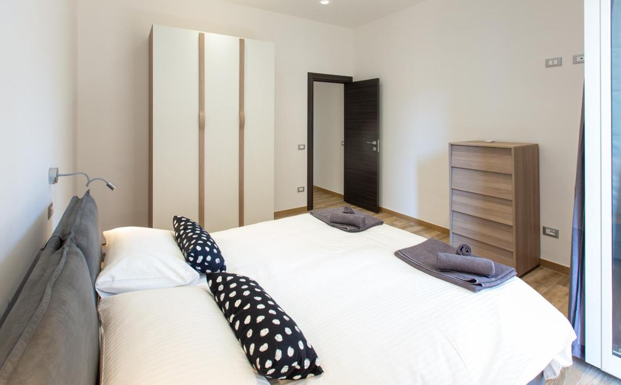 TaoMau - Duomo Square Apartment Taormina Bagian luar foto