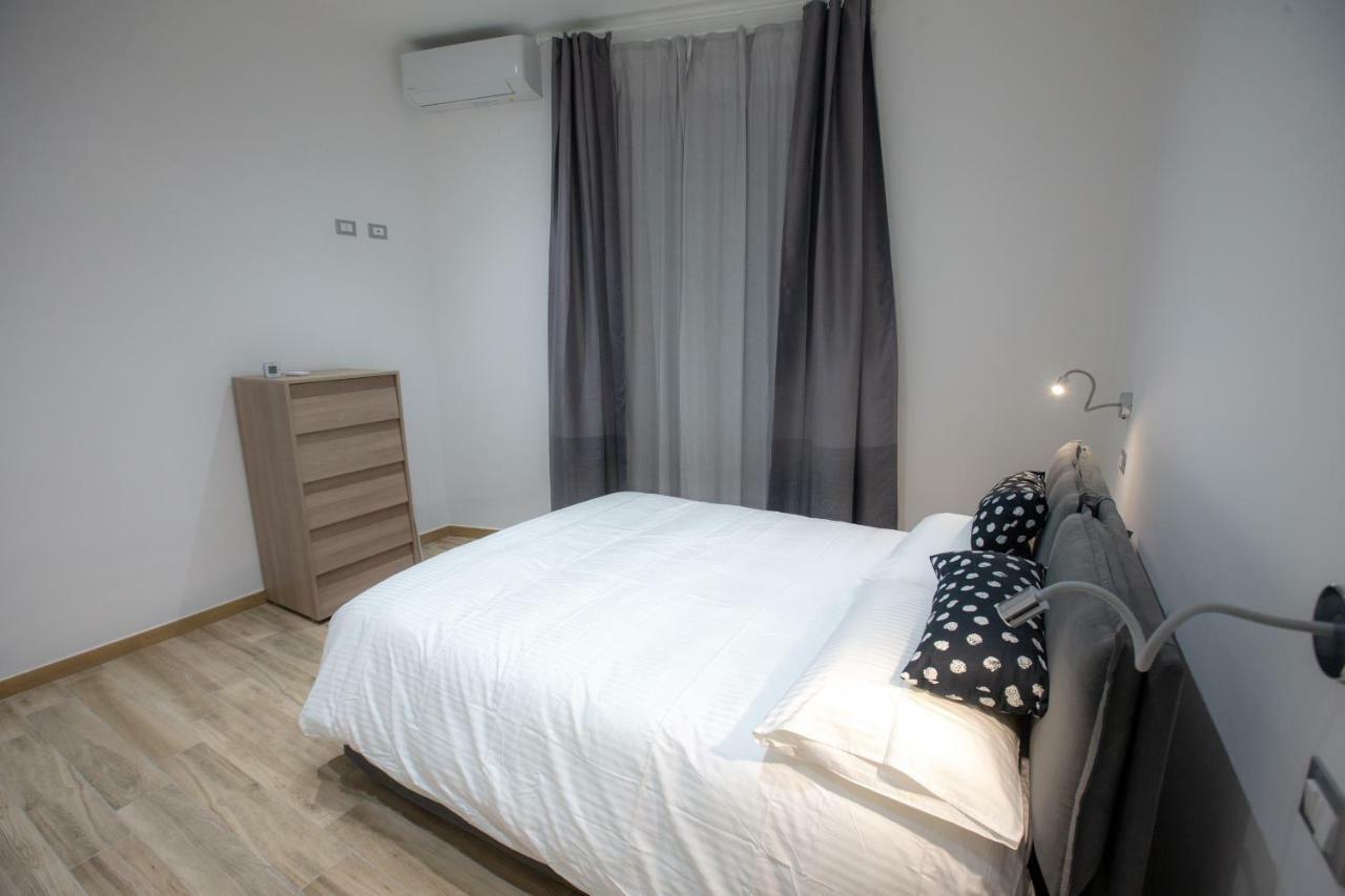 TaoMau - Duomo Square Apartment Taormina Bagian luar foto